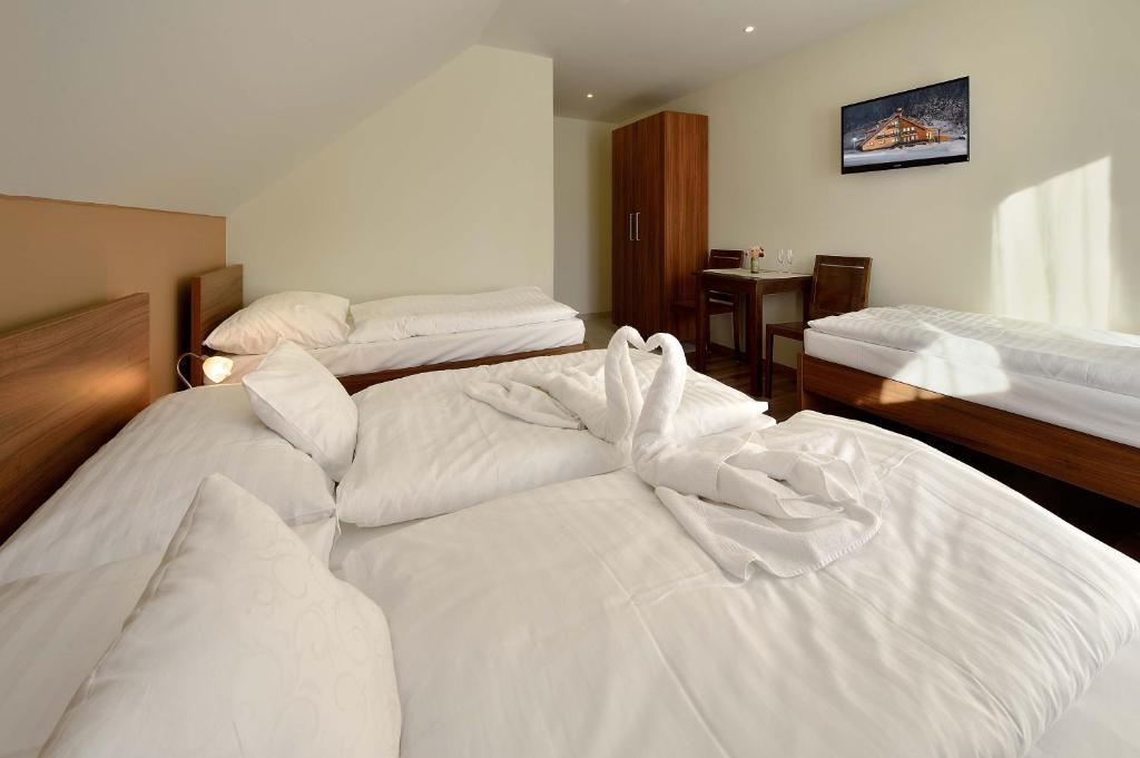 Villa Gloria Rooms & Apartments Donovaly Oda fotoğraf